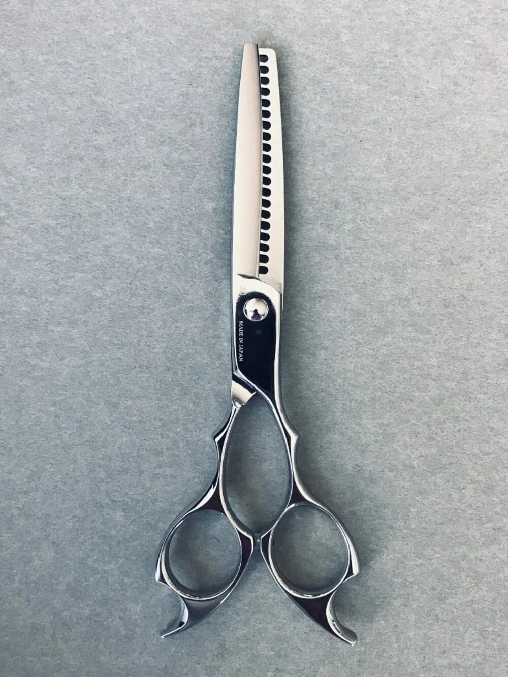 Japanese  Thinning scissors RH-20 Cut rate 30% Cobalt Alloy 6.0 in Made in Japan